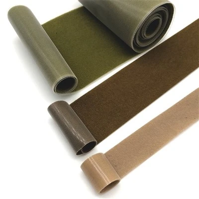 Velcro aizmugurē āķis un cilpa